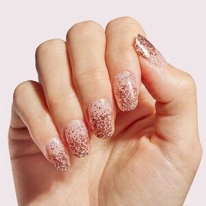 Color Street-Coming Up Rose Gold